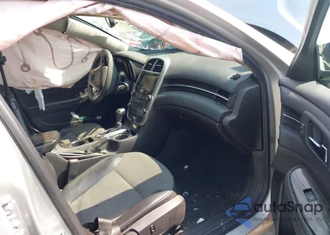 2015 Chevrolet Malibu 1Lt из США, поврежденный, VIN 1G11C5SL1FF349019